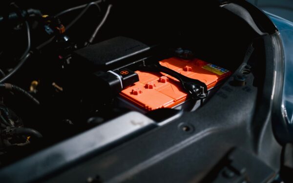 Fremtidens elbilbatterier: hva solide batterier kan bety for rekkevidde, sikkerhet og pris