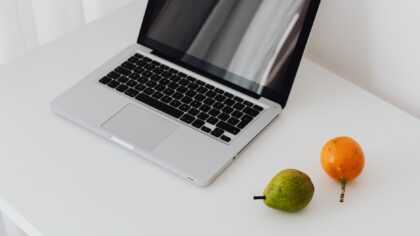 Slik stopper du adware på PC og mobil før det tar over nett­hverdagen din