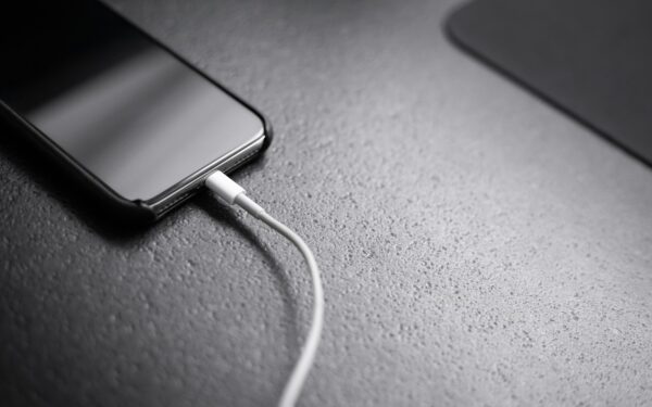 Slik velger du riktig powerbank til mobilen: kapasitet, hastighet og trygg bruk