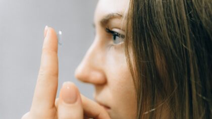 AR-kontaktlinser: hva linser med skjerm kan bety for hverdagen din