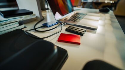 Ekstern SSD hjemme: slik får du rask og trygg lagring uten å bli nerd