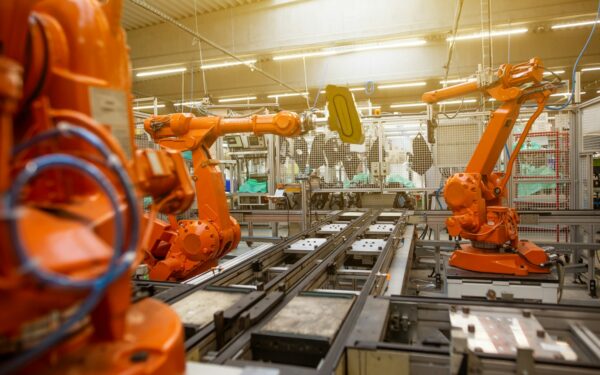 Industriell IoT i praksis: slik gjør tilkoblede sensorer fabrikken smartere og sikrere