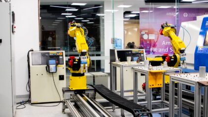 Industriroboter i små bedrifter: praktisk guide til å komme i gang uten millionbudsjett
