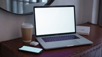 Slik bygger du en sunn digital identitet på nett uten å bli paranoid