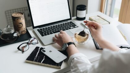 Slik rydder du opp i e‑posten din med filtre og regler i Outlook og Gmail